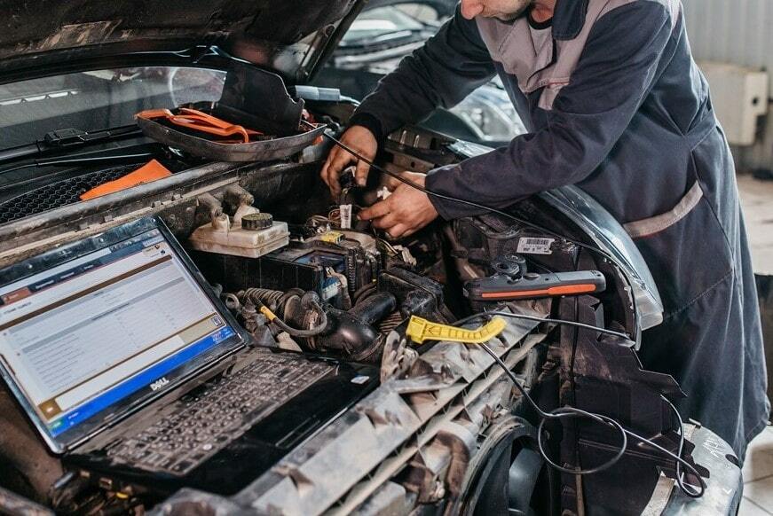 Автоэлектрик грузовых автомобилей вакансии